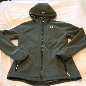 Under Armour fur lined soft shell jacket. Like new